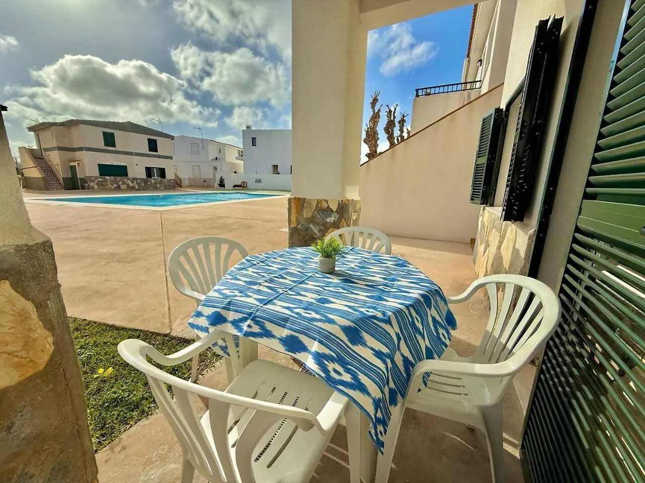 Apto En Planta Baja Con Piscina - Posta De Sol Кала-эн-Форкат 0*,  Испания