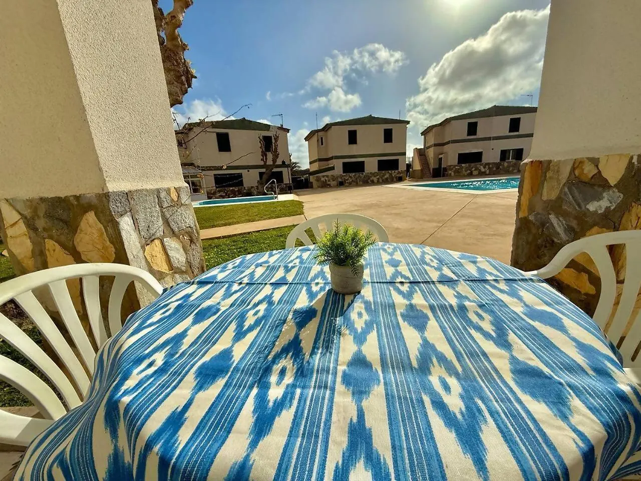 Apto En Planta Baja Con Piscina - Posta De Sol Cala en Forcat Apartamento
