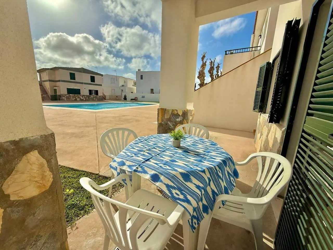 Apto En Planta Baja Con Piscina - Posta De Sol Cala en Forcat